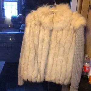 Women Saga fox fur